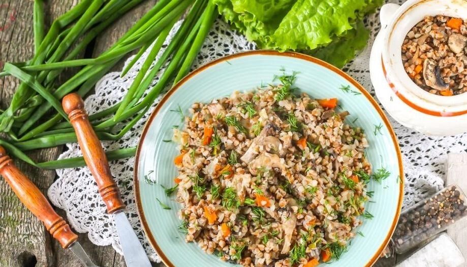 کلاسیکی buckwheat غذا